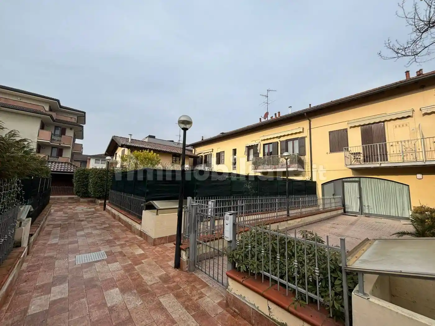 Appartamento in vendita a Cerro al Lambro