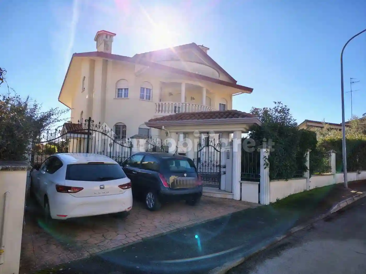 Villa - foto 2