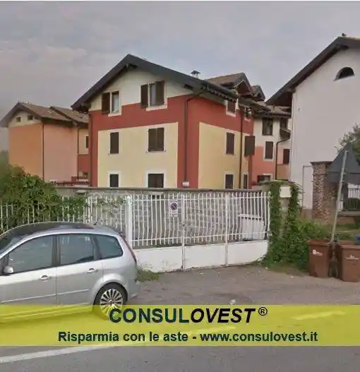 Appartamento in vendita a Ossona