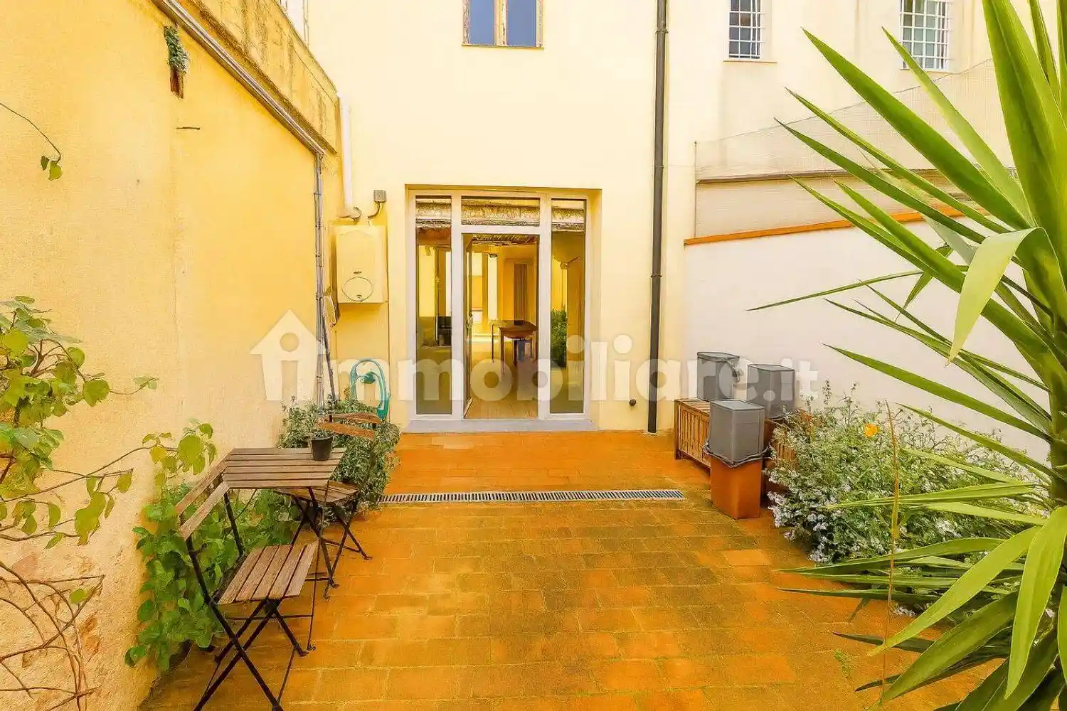 Villa in vendita a Cascina