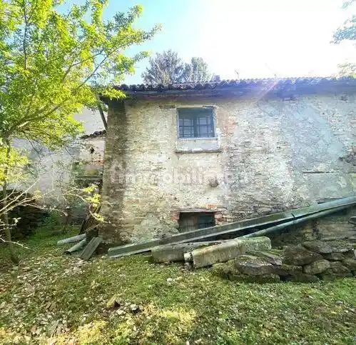 Villa in vendita a Canelli