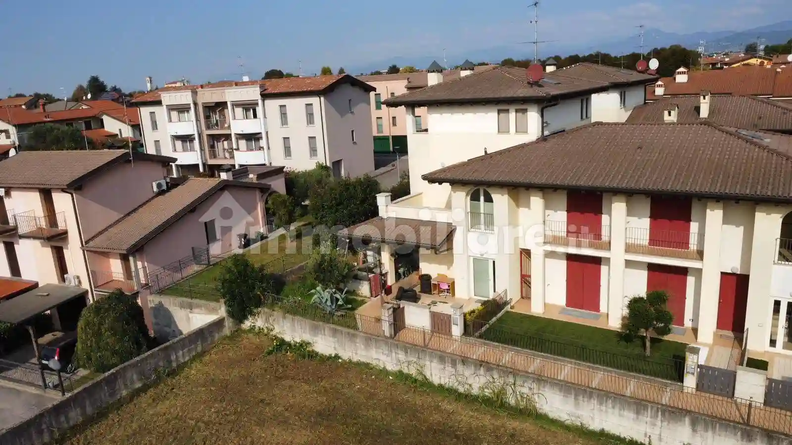 Villetta a schiera - foto 2