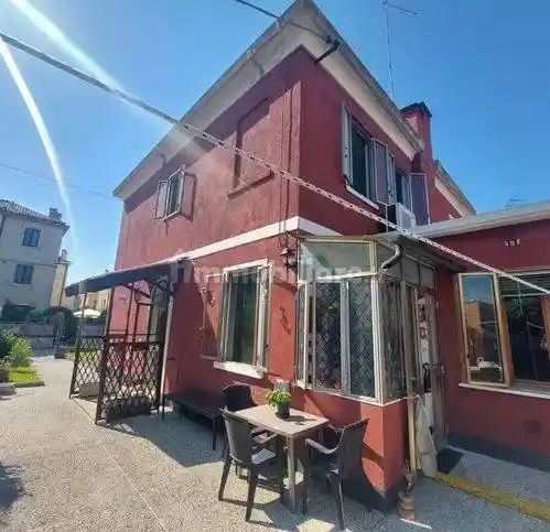 Casa indipendente in vendita a Venezia