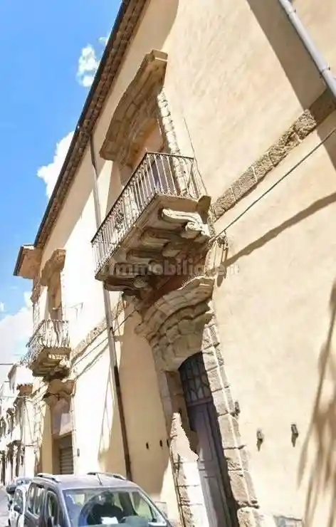 Appartamento in vendita a Caltagirone