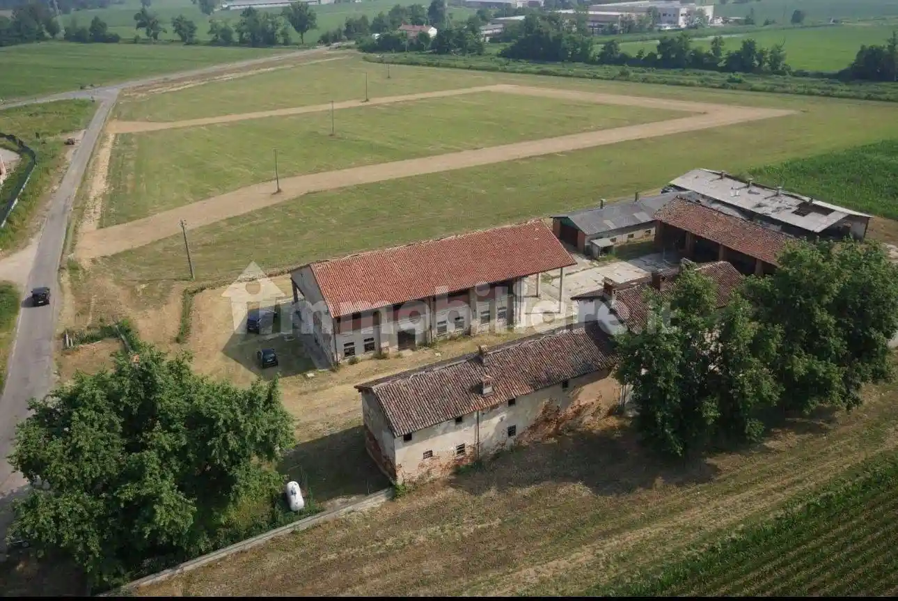 Rustico - Casale in vendita a Sant'Alessio con Vialone