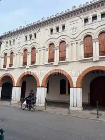 Appartamento in vendita a Venezia