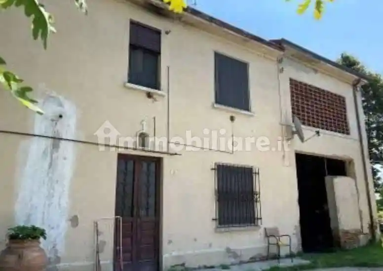 Casa indipendente in vendita a Quistello