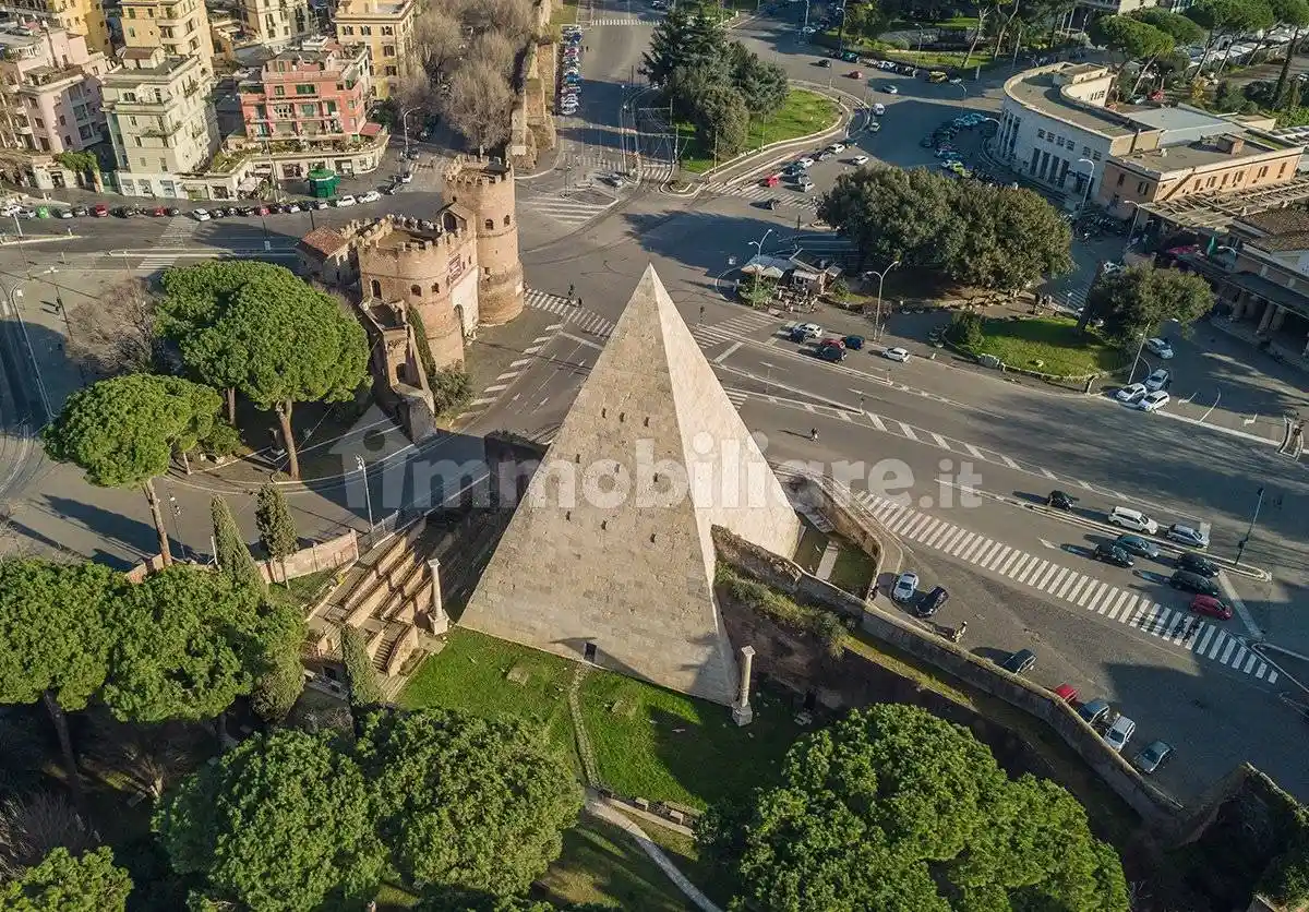 Palazzo - Edificio in affitto a Roma