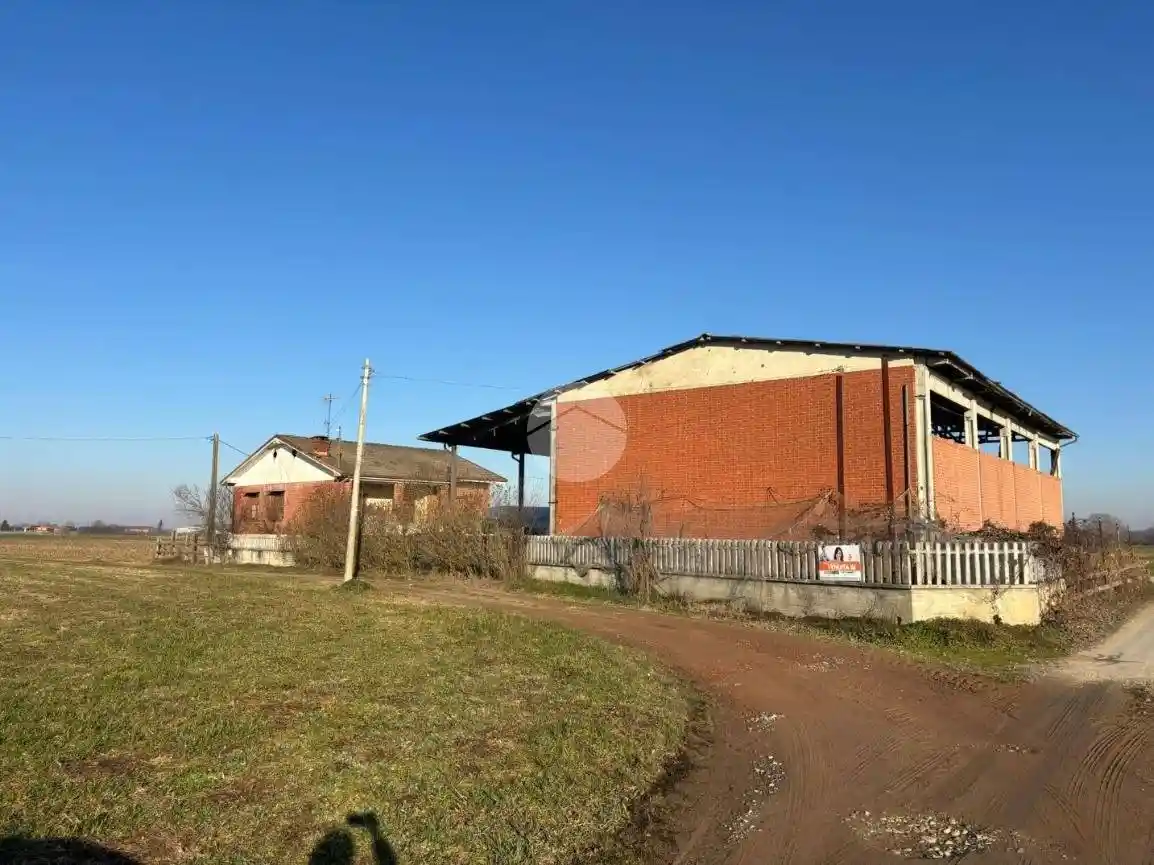 Casa indipendente in vendita a Barge