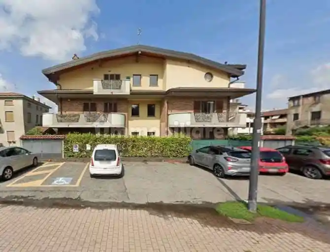 Appartamento in vendita a Seveso