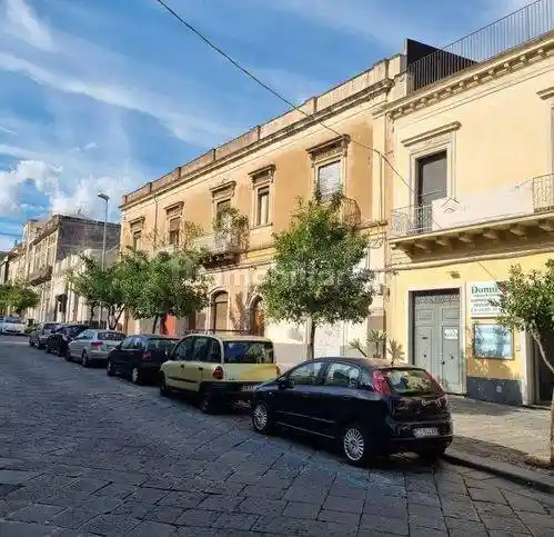 Villa in vendita a Giarre