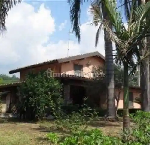 Villa in vendita a Giarre