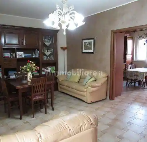 Casa indipendente in vendita a Fiumefreddo di Sicilia