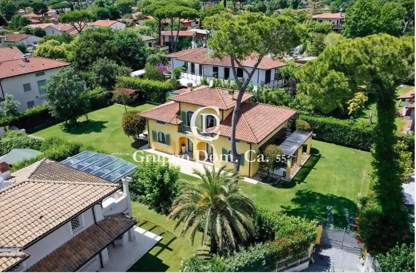 Villa - foto 2
