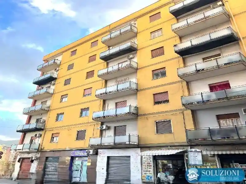 Appartamento in vendita a Palermo