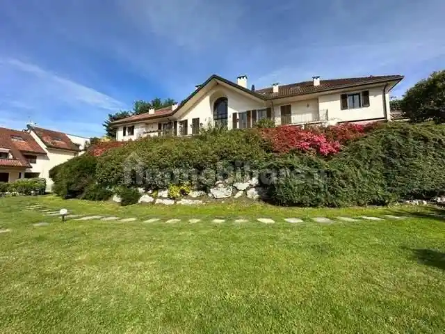 Appartamento in vendita a Taino