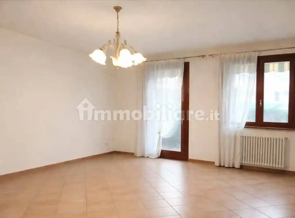 Appartamento in vendita a Buttapietra