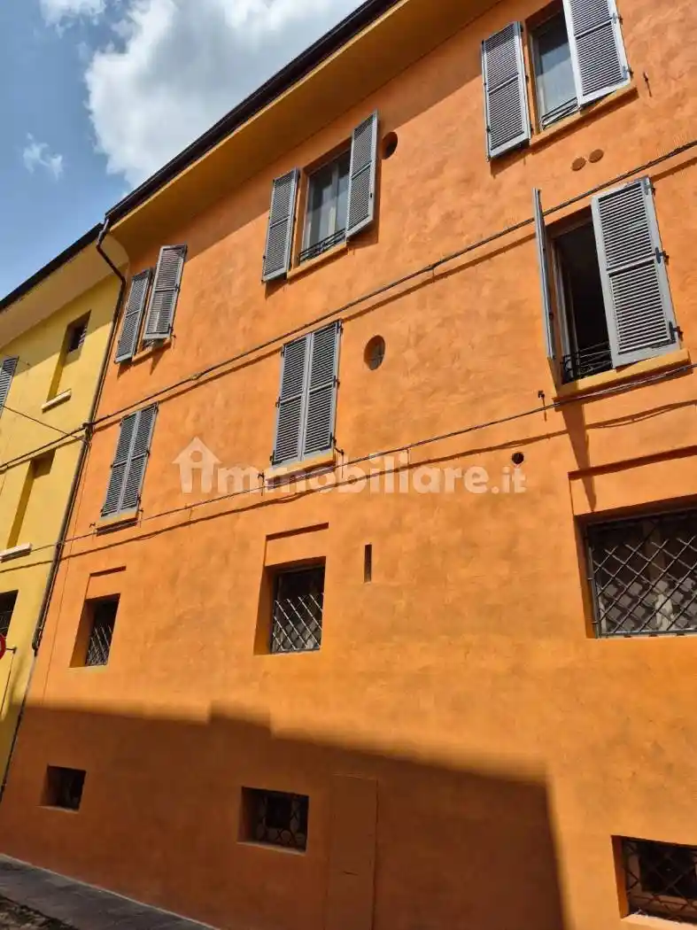 Appartamento in affitto a Modena