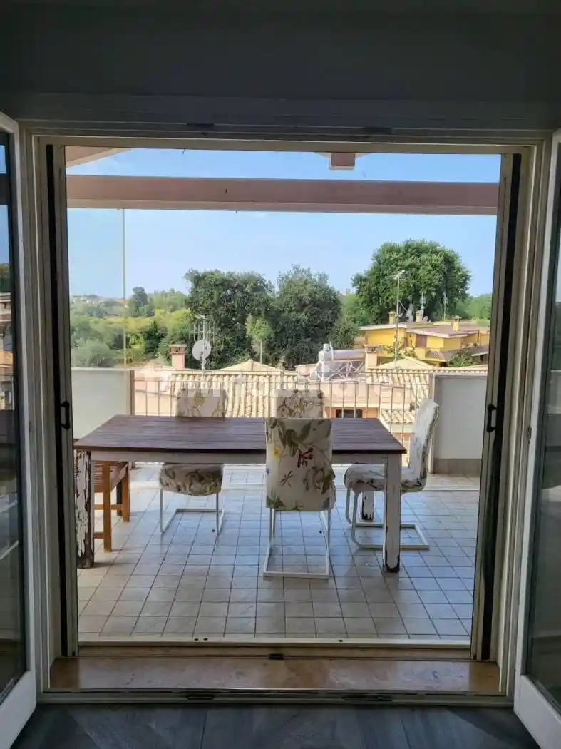 Villa in vendita a Pomezia