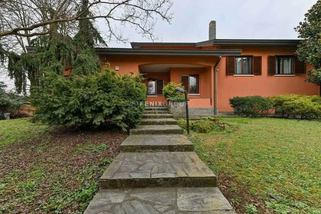 Villa in vendita a Pantigliate