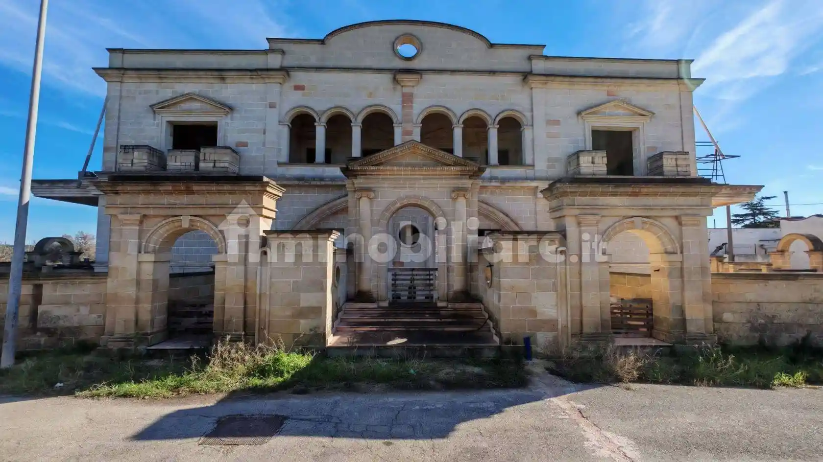 Villa in vendita a Torricella