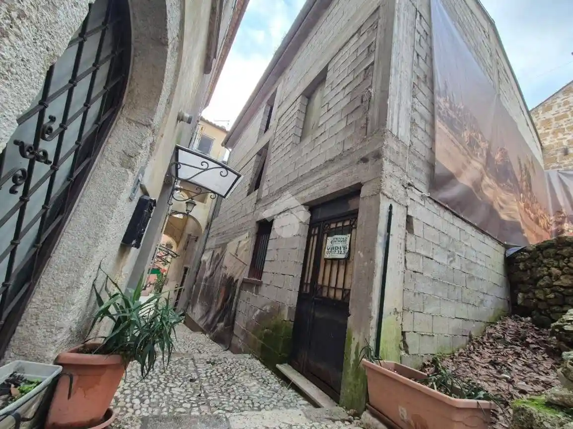 Rustico - Casale in vendita a Sora