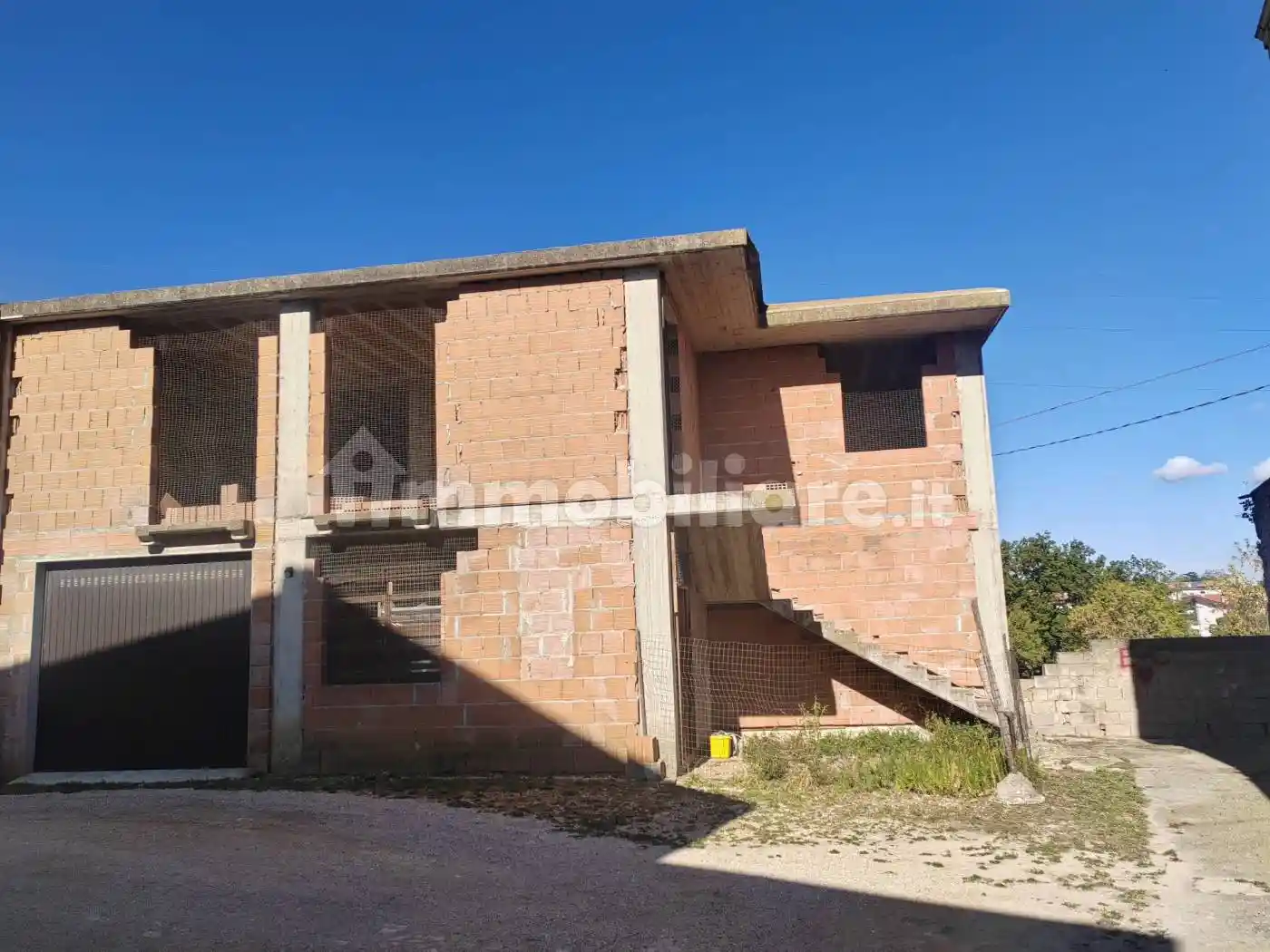 Casa indipendente in vendita a Mozzagrogna