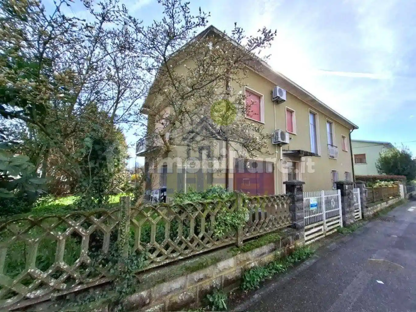 Casa indipendente in vendita a Monticelli d'Ongina