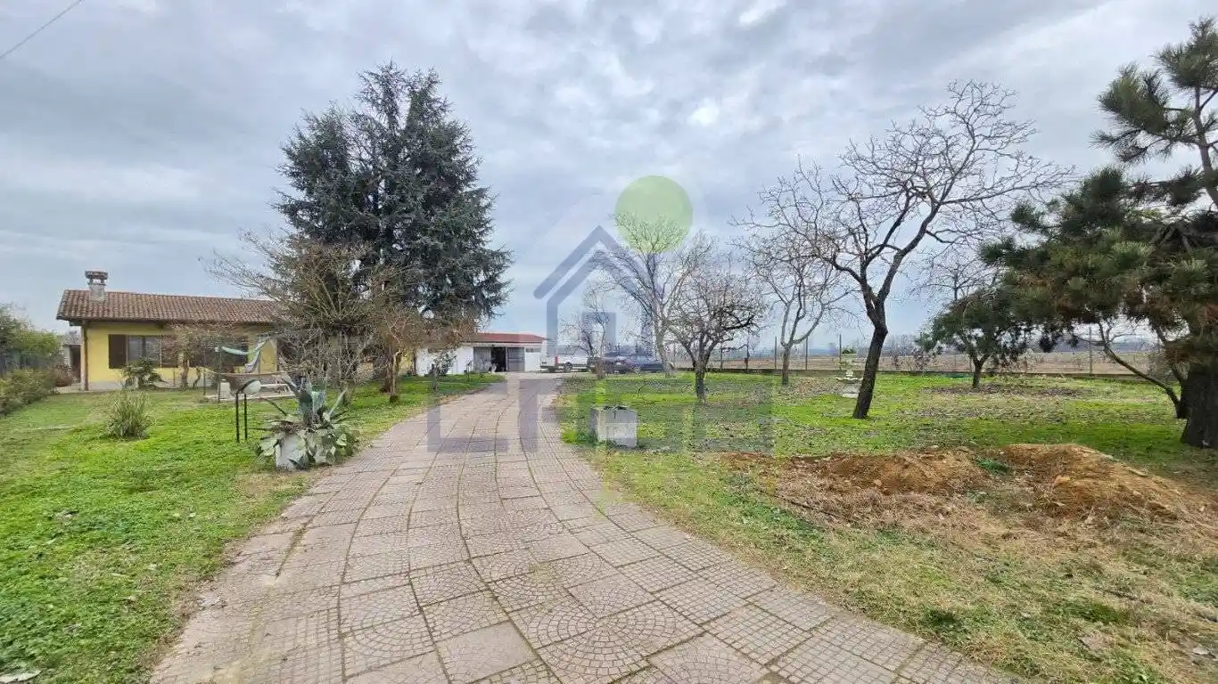 Villa in vendita a Grumello Cremonese ed Uniti