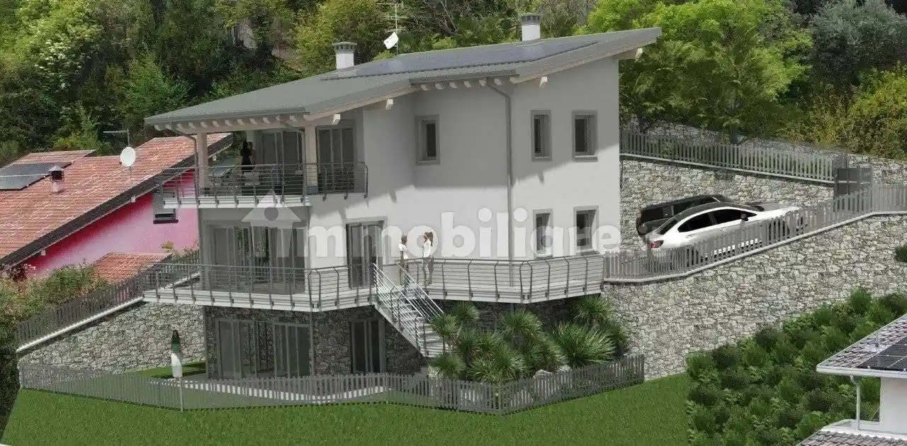 Villa in vendita a Esine