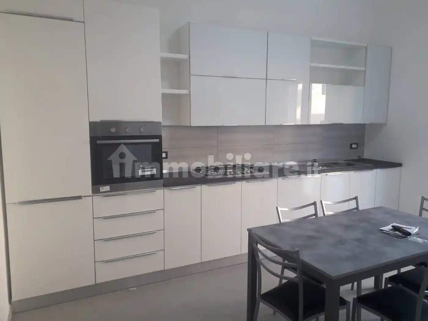 Appartamento in affitto a Soverato