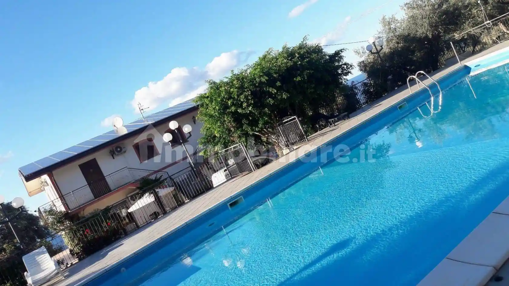 Villa in affitto a Caronia