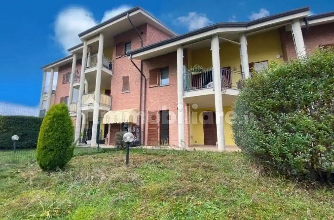 Appartamento in affitto a Poirino