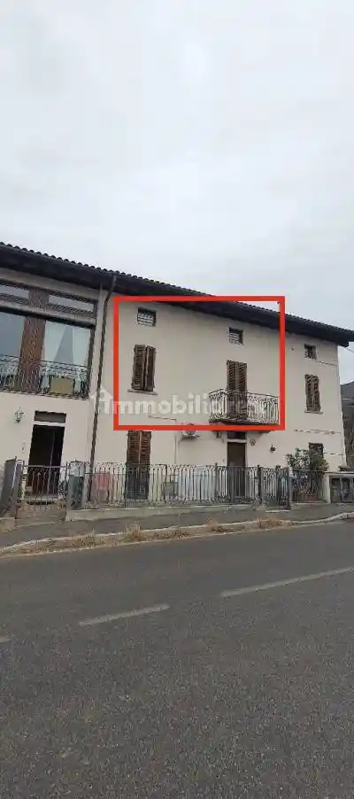 Appartamento in vendita a Brinzio