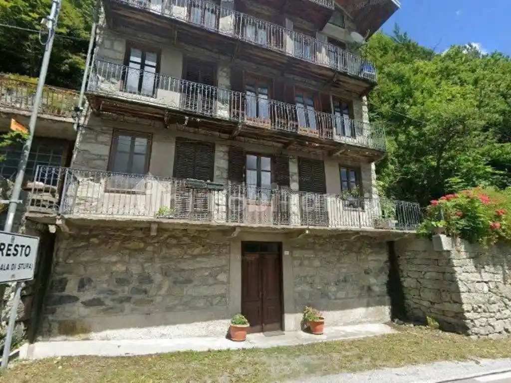 Appartamento in vendita a Ala di Stura