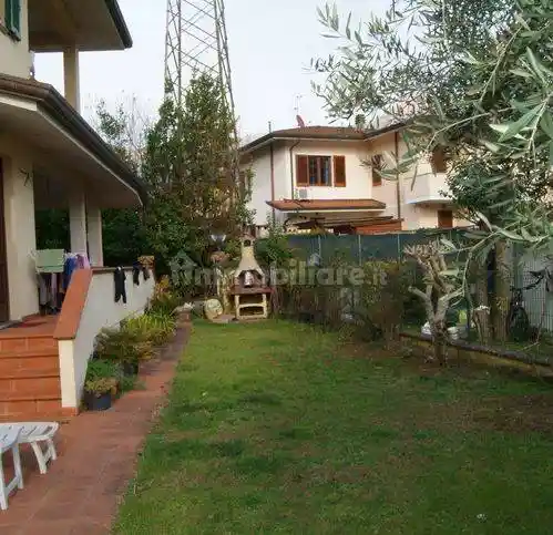 Villa in vendita a Camaiore