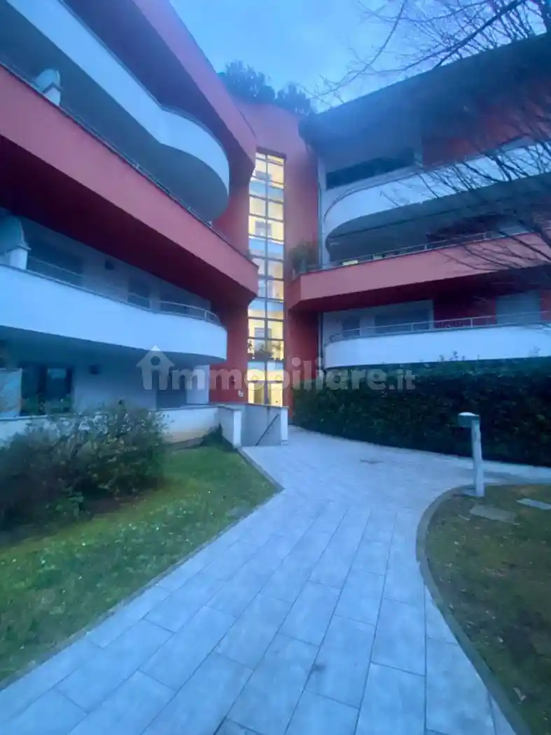 Appartamento in vendita a Legnano