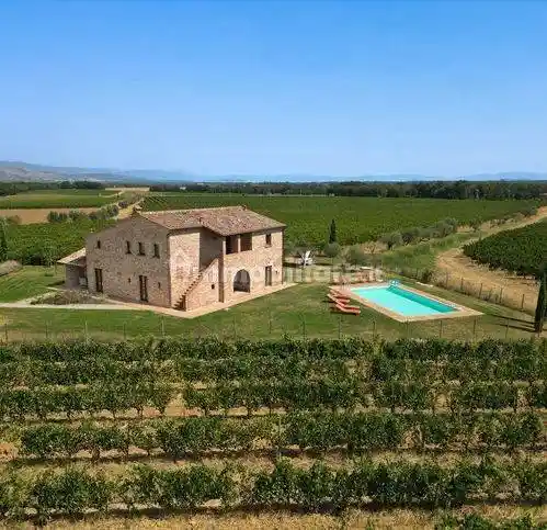 Villa in vendita a Cortona