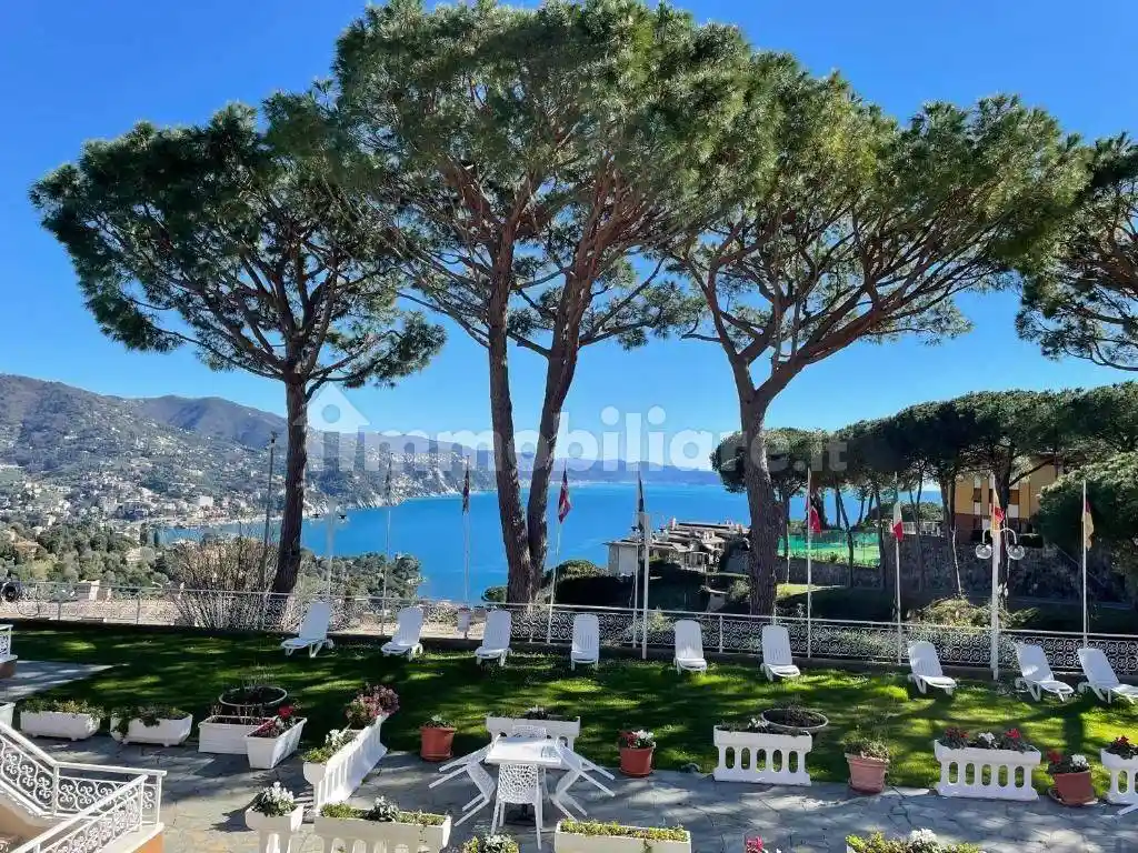 Appartamento in vendita a Rapallo
