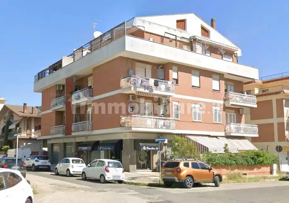 Appartamento in vendita a Aprilia