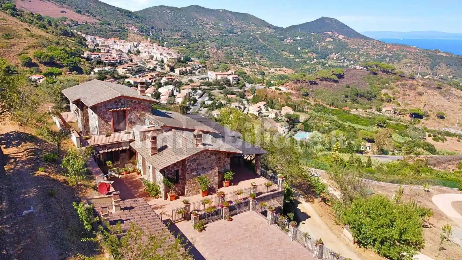 Villa in vendita a Rio