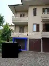 Appartamento in vendita a Carate Brianza