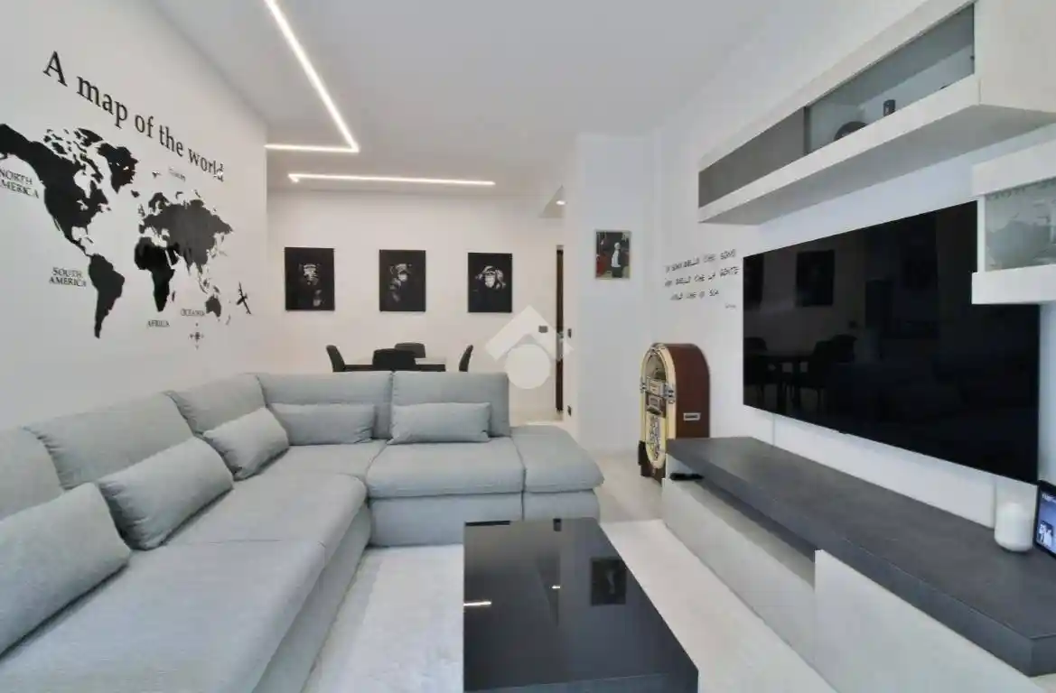 Appartamento in vendita a Voghera