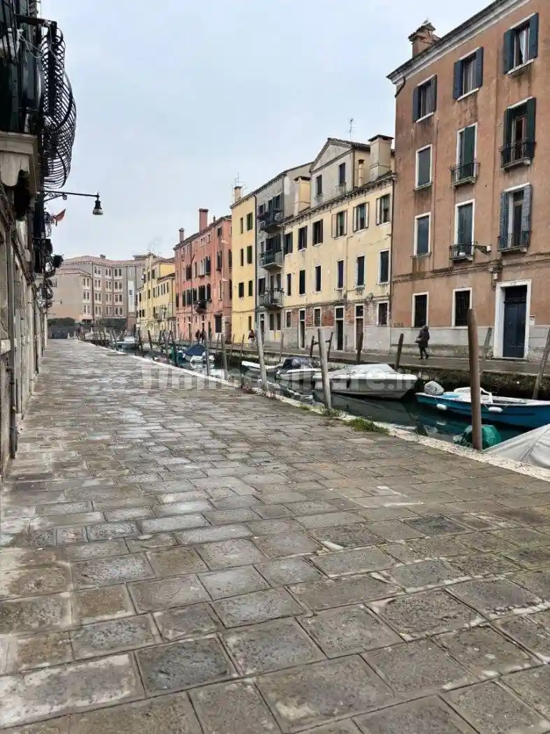 Appartamento in vendita a Venezia