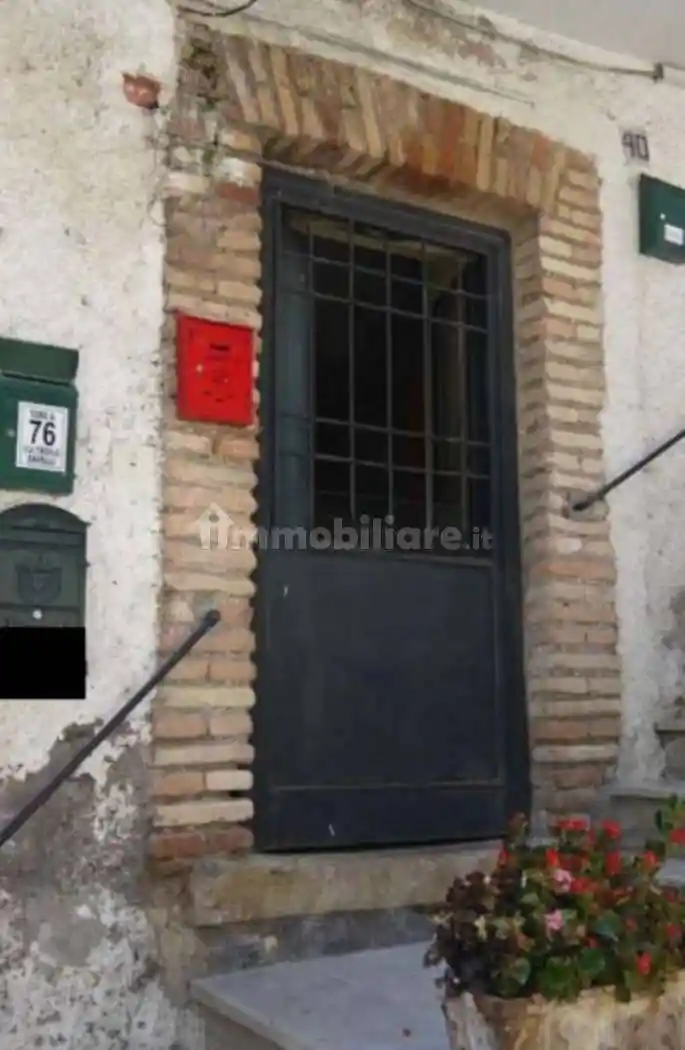 Appartamento in vendita a Palombara Sabina