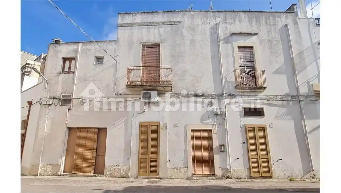 Casa indipendente in vendita a Cutrofiano