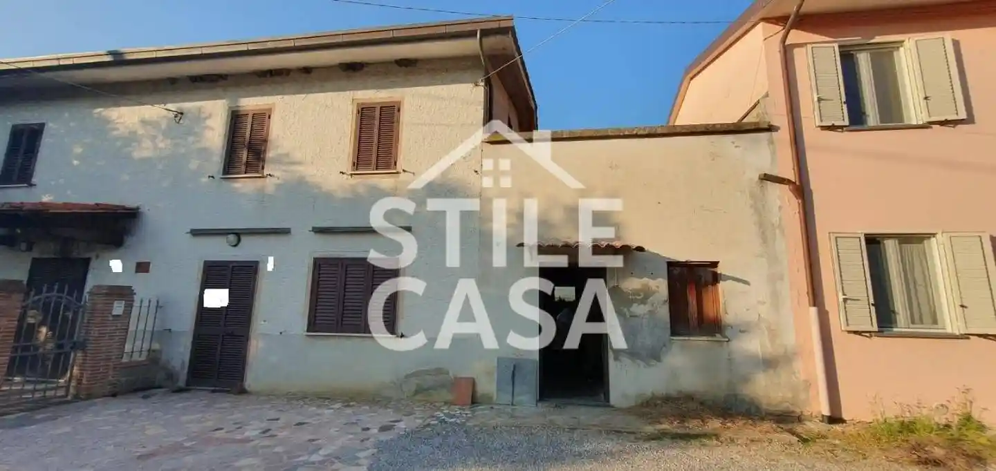 Casa indipendente in vendita a Pescia