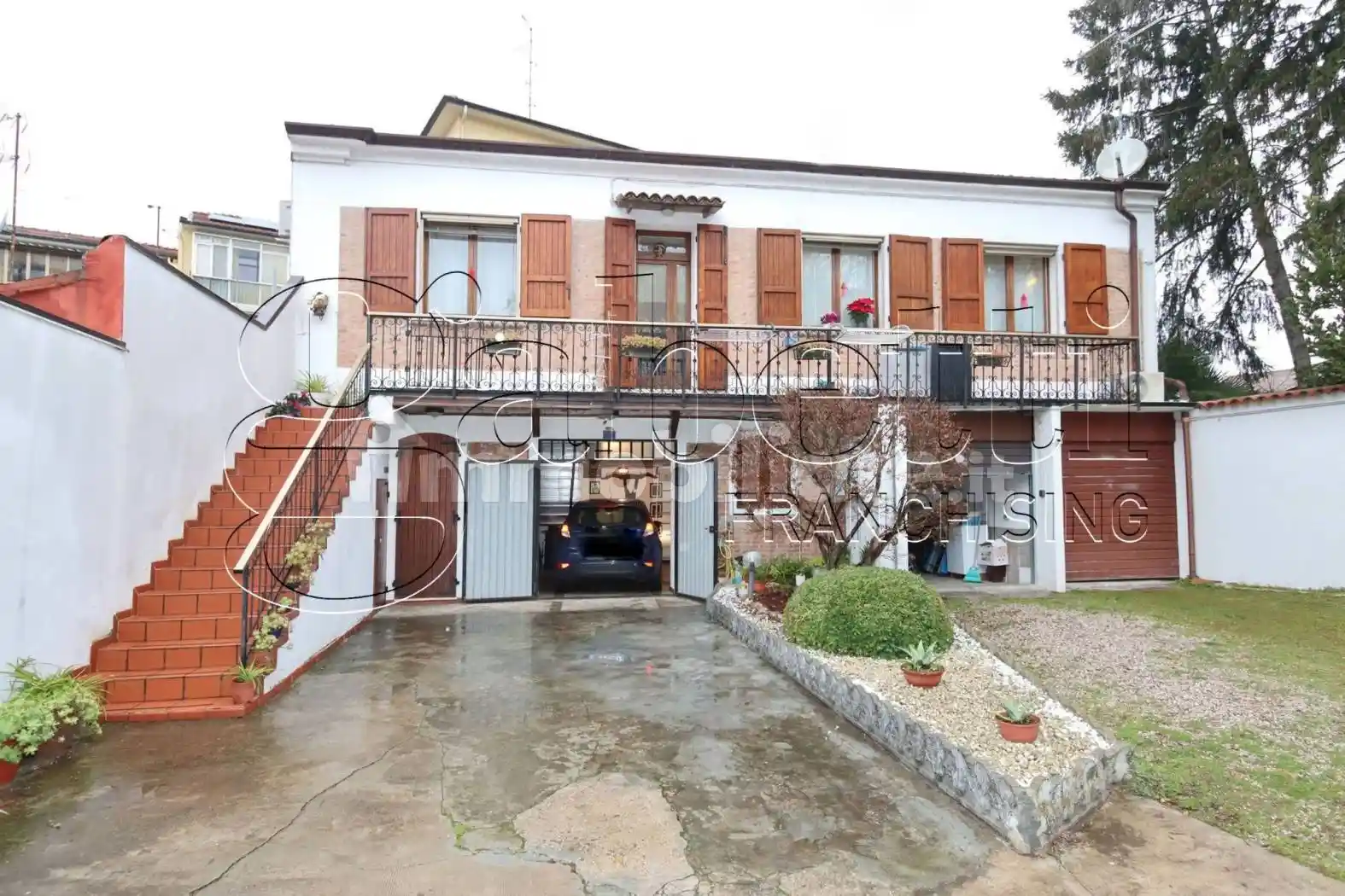 Casa indipendente in vendita a Ferrara