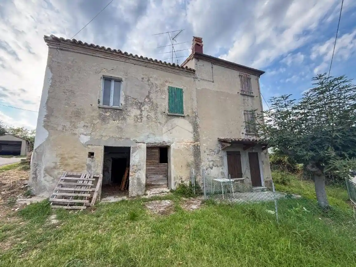 Rustico - Casale in vendita a Saludecio