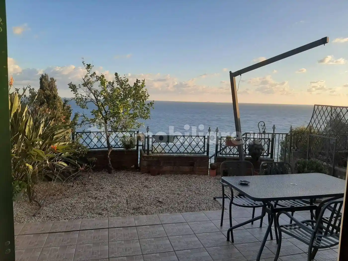 Appartamento in vendita a Imperia